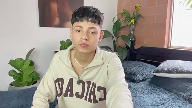 Andy_Belier23 webkamerás műsora