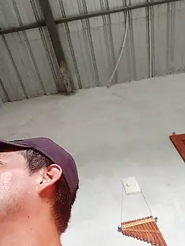 Azulcalm 现场XXX聊天