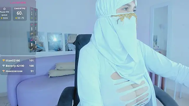 salma_isawwii's Live XXX Chat