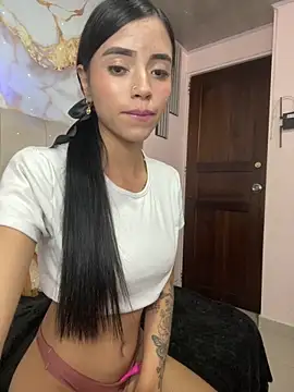 CELESTE_-EC: онлайн-секс-чат