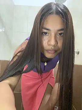 Romie_rous' Live XXX Chat