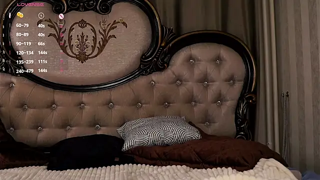 KirstinMcgeady: онлайн-секс-чат