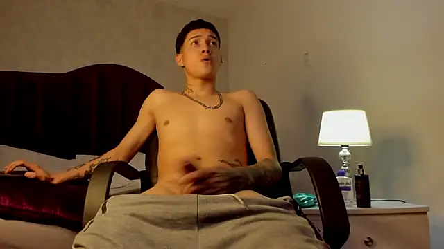 JoshBeech élő XXX-chatje