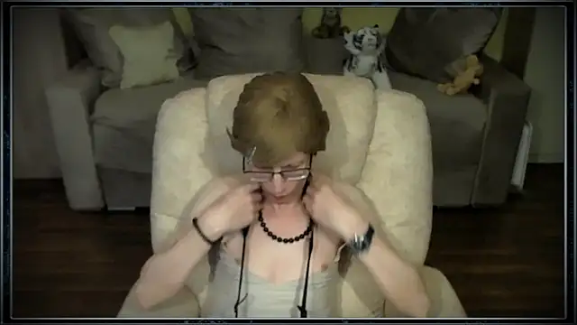 clementine's Live XXX Chat