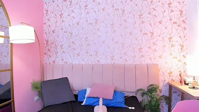 Chat +18 de taylor_bennet ao vivo