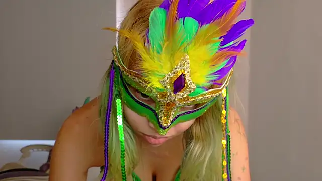 WandaDoll Adlı Modelin Canlı XXX Sohbeti