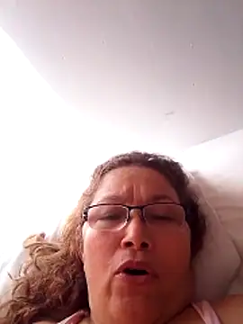 Chat XXX en directo de Cessi50