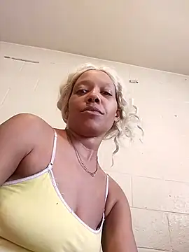 SITHANDRAH élő XXX-chatje