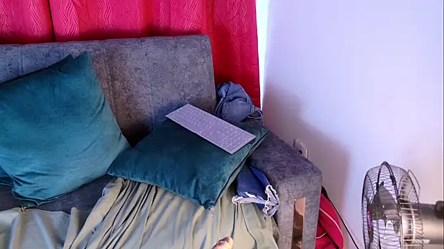 Genesis_Montenegro_OA's Live XXX Chat