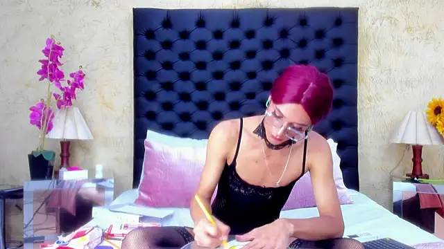 Czat XXX na żywo – NahomiWhitel