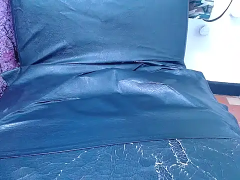 susy_pervertt 现场XXX聊天