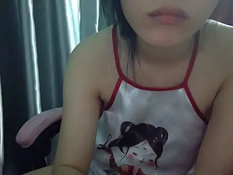 Chat +18 de Ly-ny ao vivo