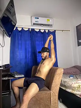 Kenny_romano 现场XXX聊天