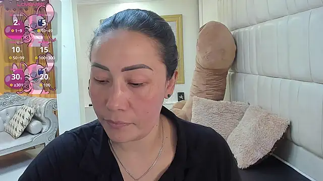 gaby_trent 现场XXX聊天