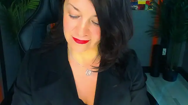 Živý XXX chat AnaMills