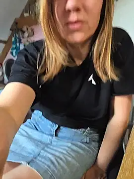 Онлайн чат XXX Lina_lou4