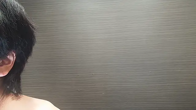 CHROME-kun925 élő XXX-chatje