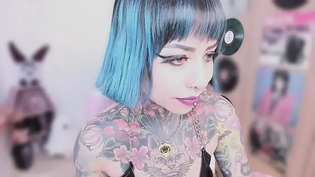 دردشة NikkiRamone الجنسية المباشرة