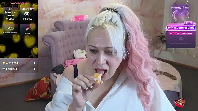 Chat +18 de Penelope_Pinky ao vivo