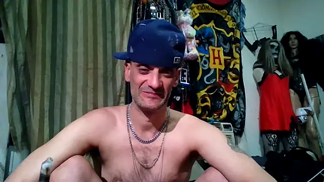 slinginbigD Adlı Modelin Canlı XXX Sohbeti