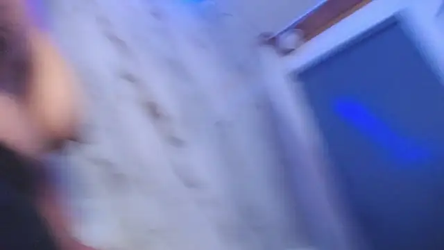 Webkamerová show kylievoosx