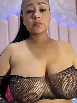 Chat +18 de sofia_xxx02 ao vivo