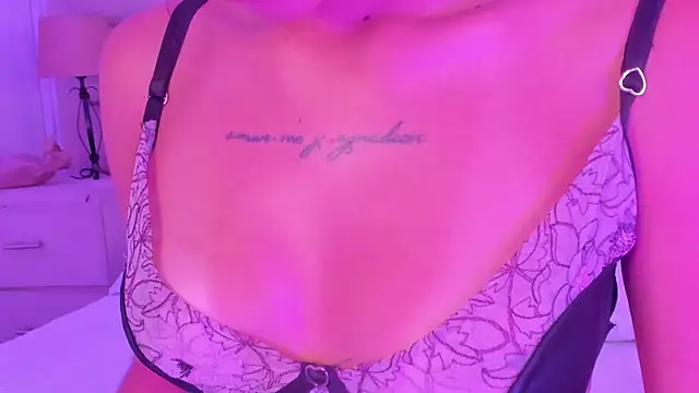 CarolineFyre Live XXX Chat