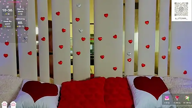 Chat +18 de Clumsy_Nana ao vivo