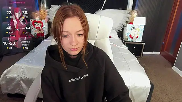 FoxyMayy live XXX chat