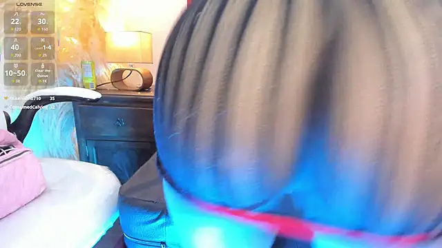 bombom_cutee Webcam-Show