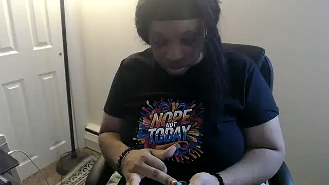 Sexymona1218 élő XXX-chatje