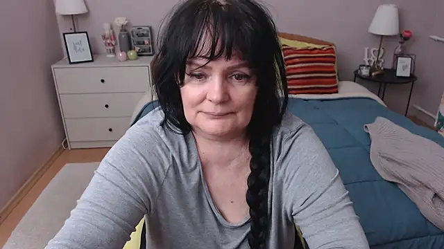 LeveMe2Nightt Chat XXX in diretta