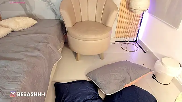 Fyre_divine – Live XXX-chat