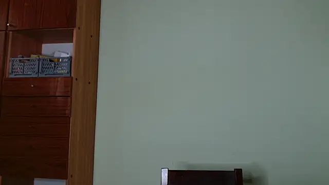 LooveELLYx: онлайн-секс-чат