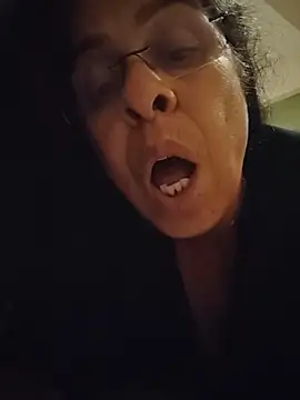 XXX chat uživo modela NakedMILFx