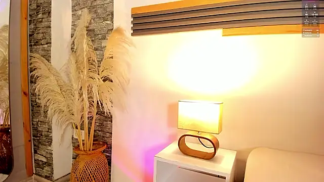 Julieta_333's Live XXX Chat