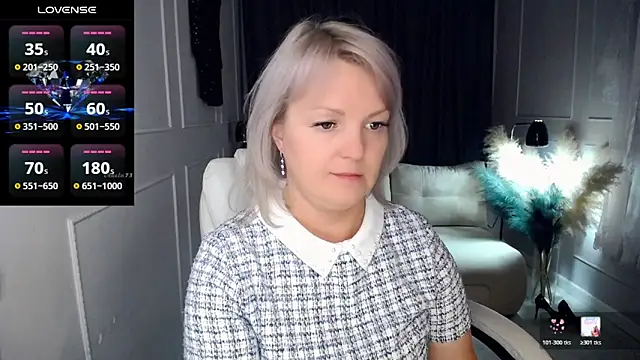 دردشة Juarnea الجنسية المباشرة