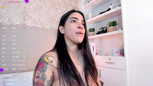 KamilaBetancourt's Live XXX Chat