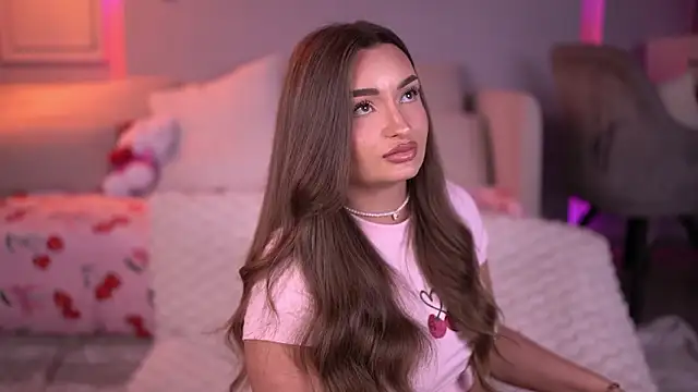 MillaSerene's Live XXX Chat