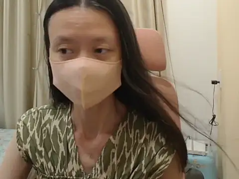 Czat XXX na żywo – Lil-Cherries