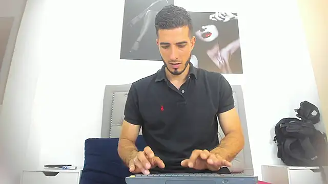 marc_ruffa's Live XXX Chat