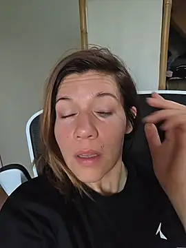 Czat XXX na żywo – Lina_lou4