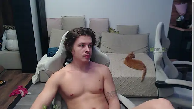 Sunny-Girl1 Chat XXX in diretta