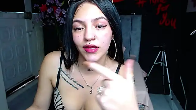 Chat XXX Live Violettasquirt