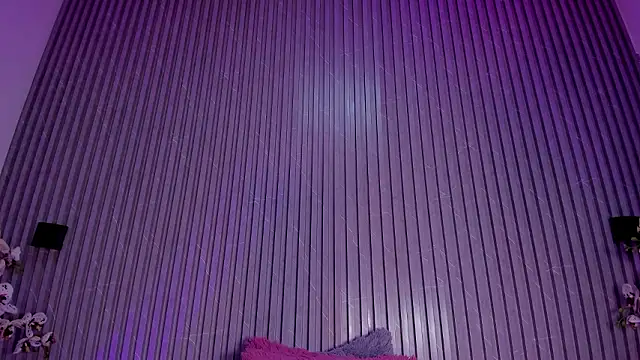 SOPHICOLLINS লাইভ XXX চ্যাট