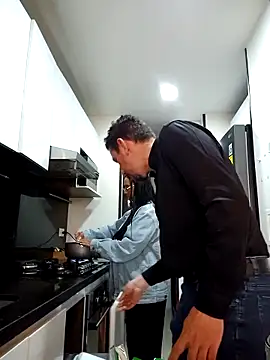 Esmeralda333's Live XXX Chat