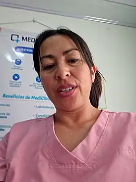 دردشة JustSamantha_ الجنسية المباشرة