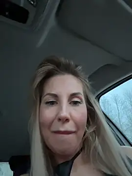 LisaMurr's Live XXX Chat