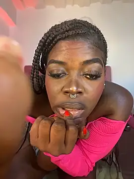 Chat +18 de karinacortes ao vivo