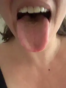 Show de LupitaHaze na webcam